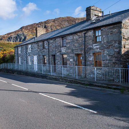 Homely Cottage With Garden And Mountain-View Blaenau Ffestiniog Luaran gambar