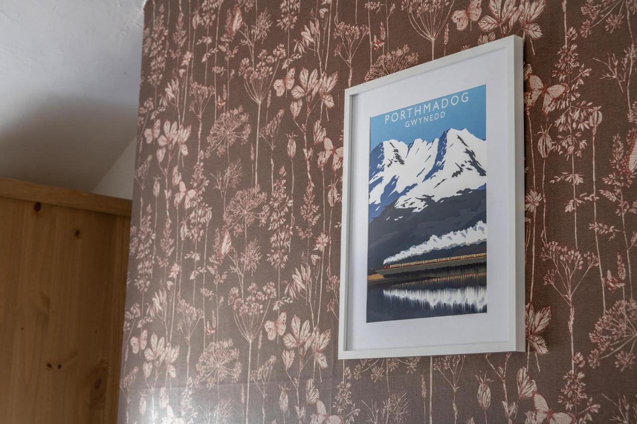 Homely Cottage With Garden And Mountain-View Blaenau Ffestiniog Luaran gambar